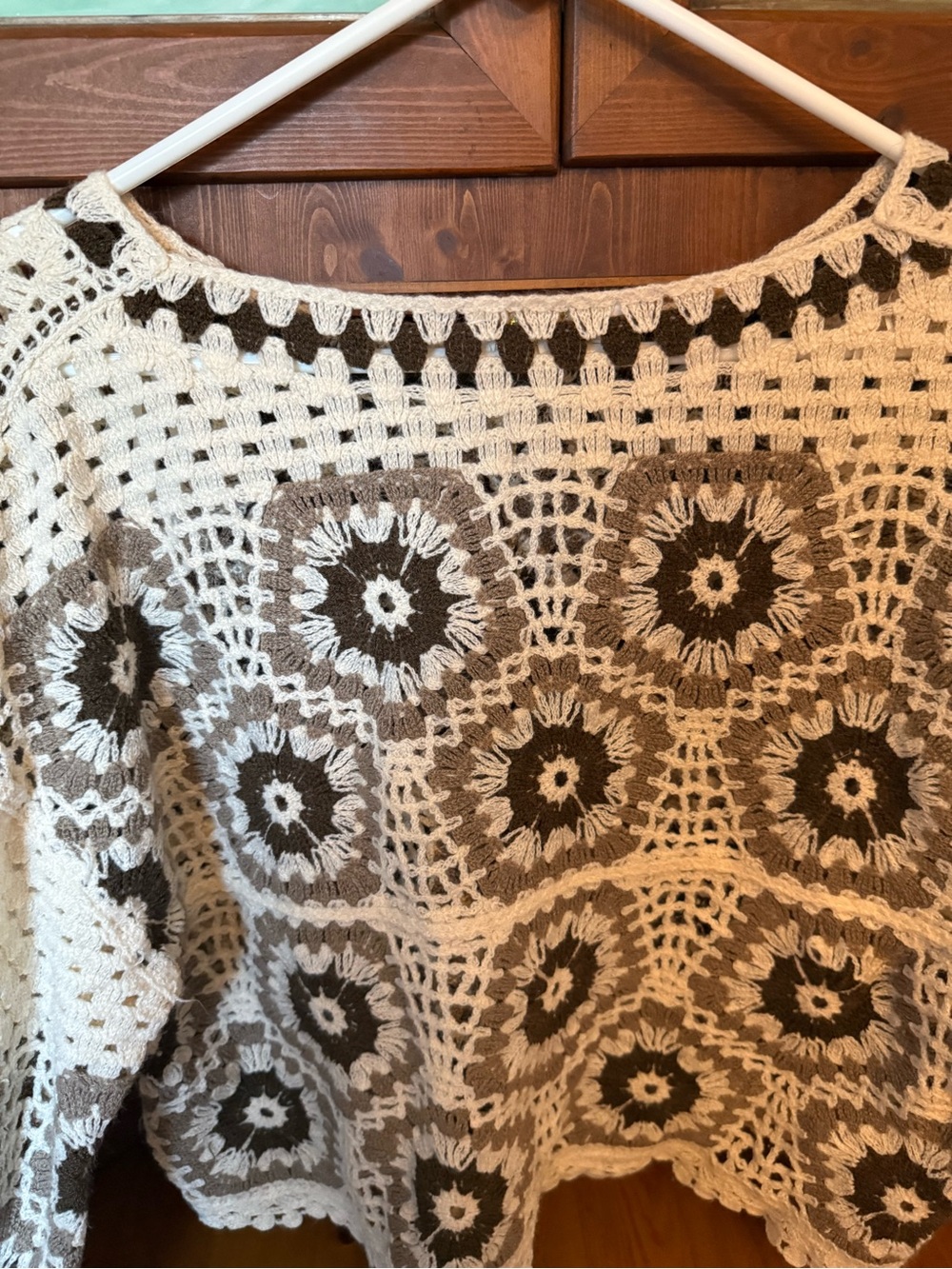 Rebellion Again crocheted sweater is a boho-style, open-knit cropped pullover L - Picture 10 of 10